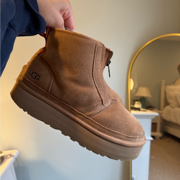 UGG Neumel Zip Platform Booties - Picture 3 of 6